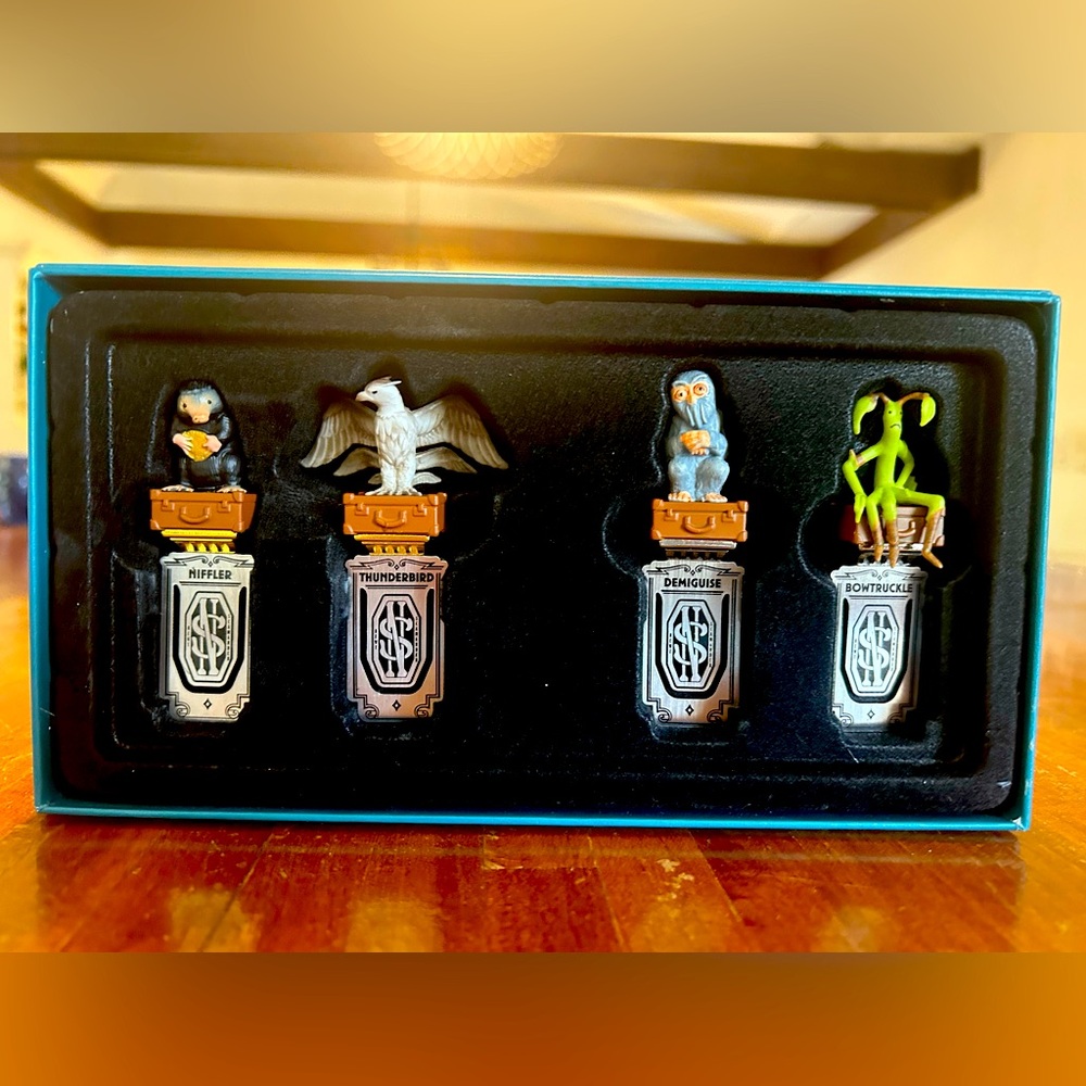 The Noble Collection Fantastic Beasts Bookmark Set- Officially Licensed